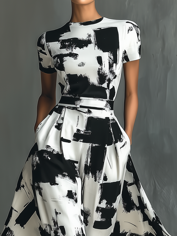 Short Sleeve Maxi Dress with Abstract Print