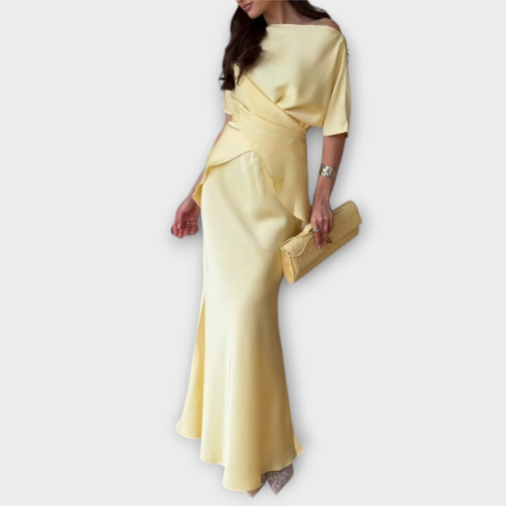 Finja - Off-Shoulder Top with Knot Front and Skirt Ensemble