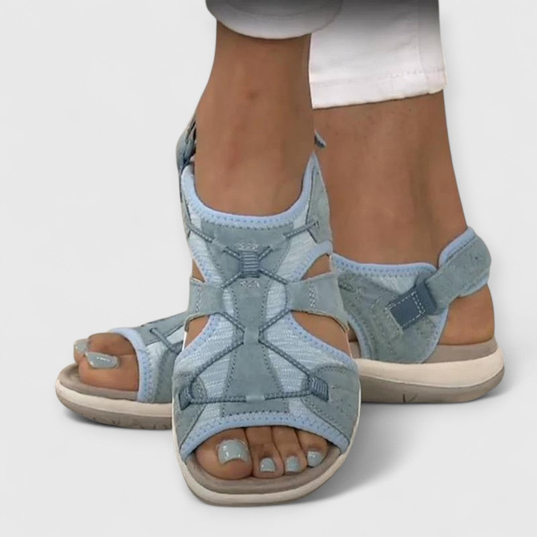 Laurita™ | Sandals for the Coast