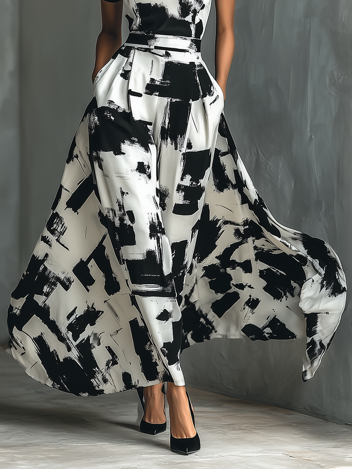 Short Sleeve Maxi Dress with Abstract Print
