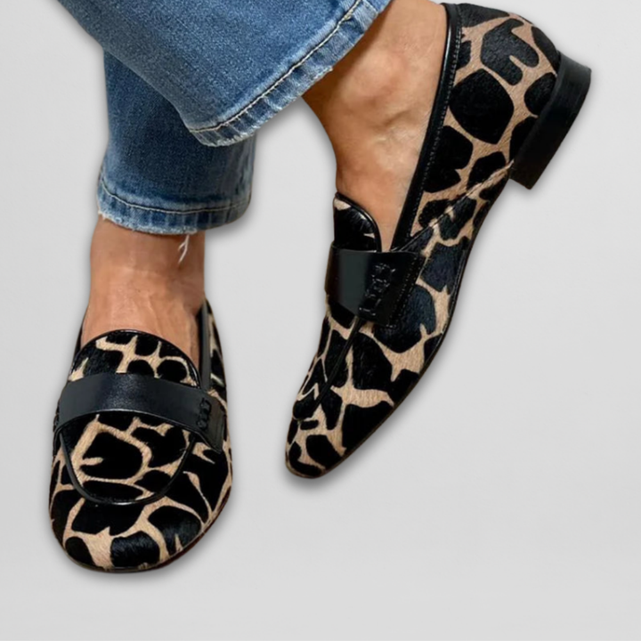 Élise™ | Chic Animal Print Loafers