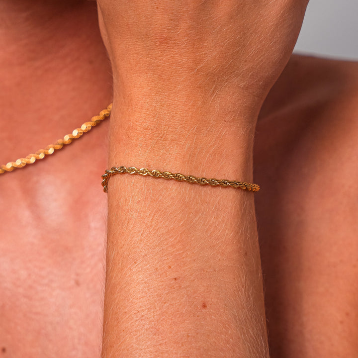 Ella Twist Bracelet
