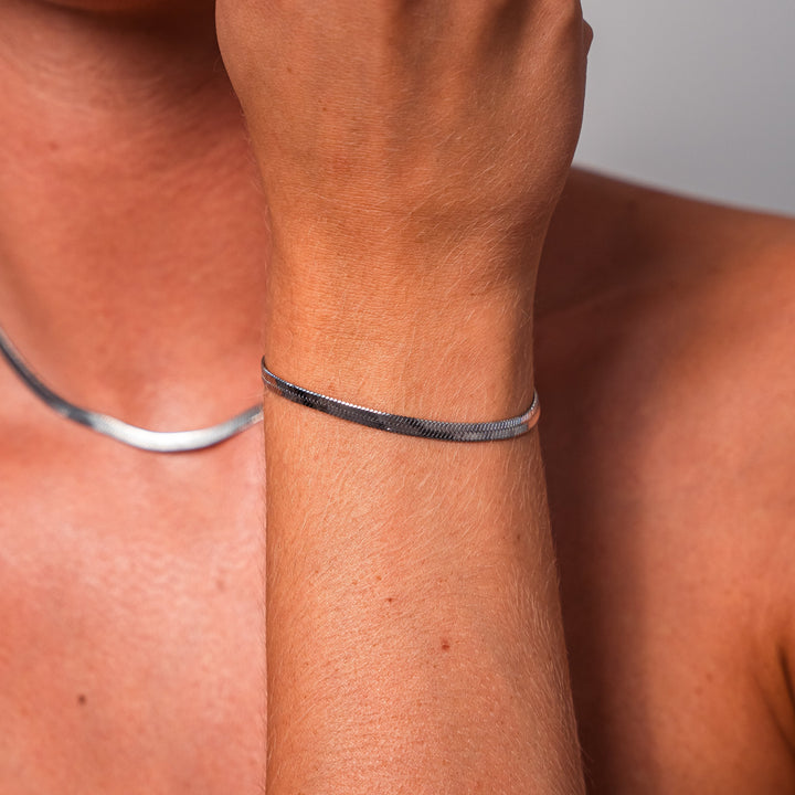 Snake-Inspired Sarya Bracelet