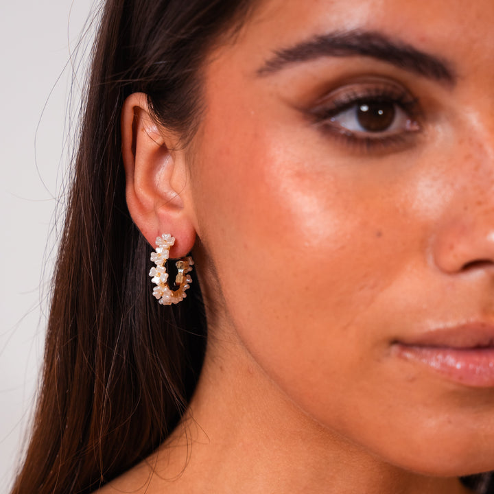 Floral Pearl Elegance