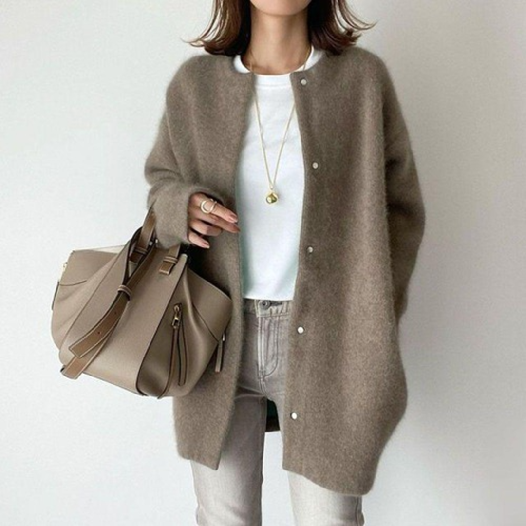 Chloe - Elegant Luxury Cardigan
