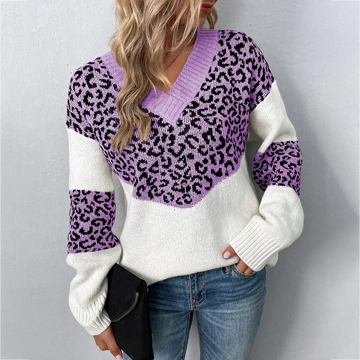 Hayden Eunice | Elegant V-neck Sweater Leopard