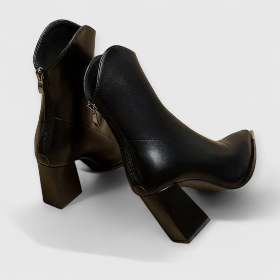 Felice™ | Elegant Pointed Ankle Boots