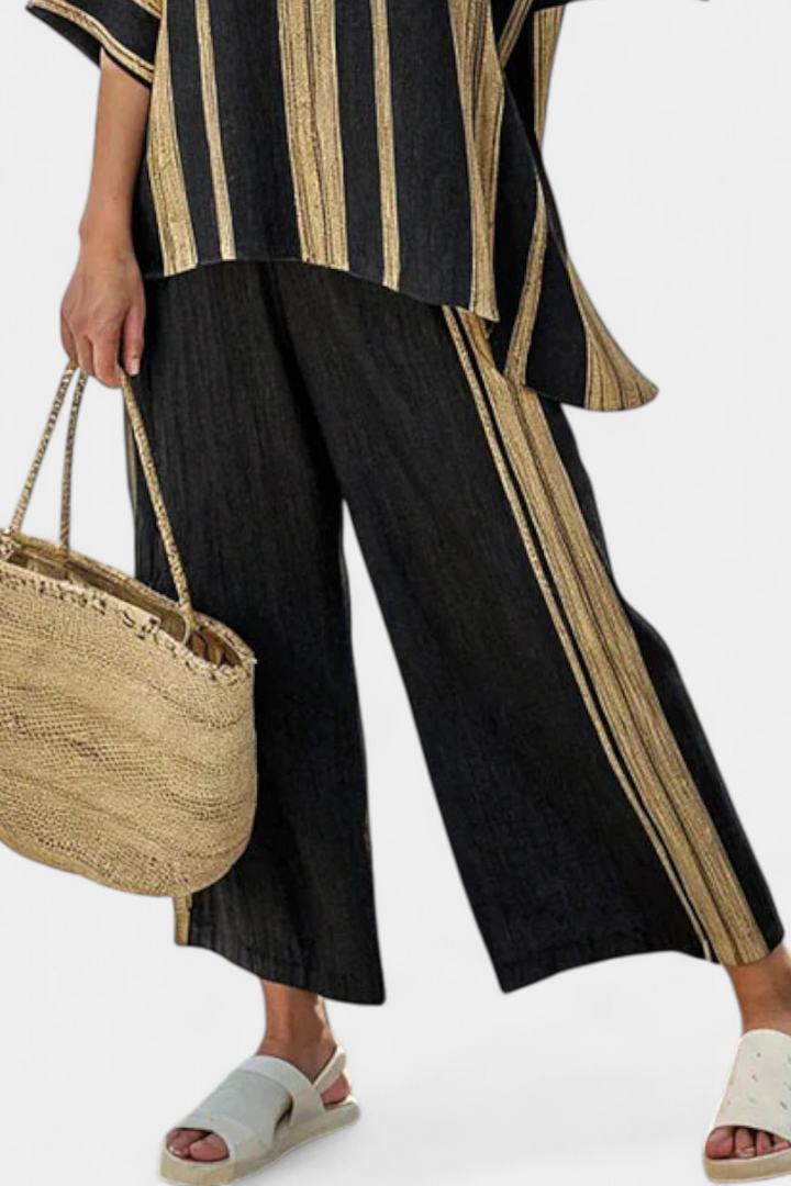 Women's Bold Vertical Stripe Print Round Neck Half Sleeve Oversized Relaxed Top Wide Leg Palazzo Pants Two Piece Matching Coordinating Set