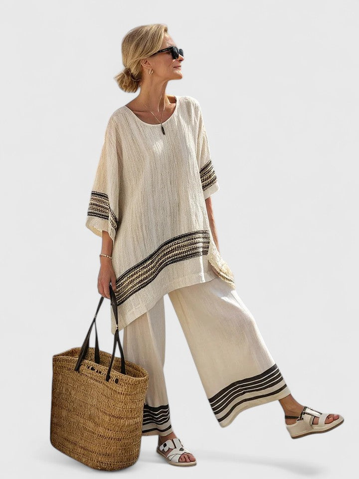 Women's Color Block Striped Side Panel Short Sleeve Round Neck Relaxed Oversized Top Wide Leg Palazzo Pants Two Piece Matching Set