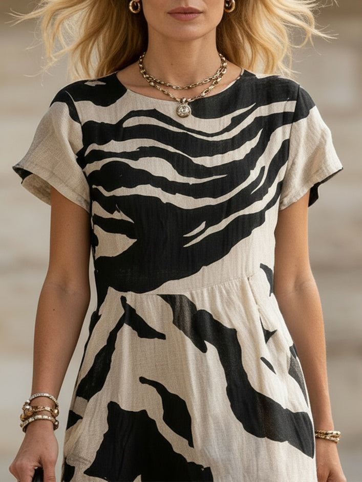 Women's Large Scale Abstract Zebra Print Short Sleeve Round Crew Neck Gathered Waist Seam Loose Fit Flowy Midi Dress Animal Print Dress