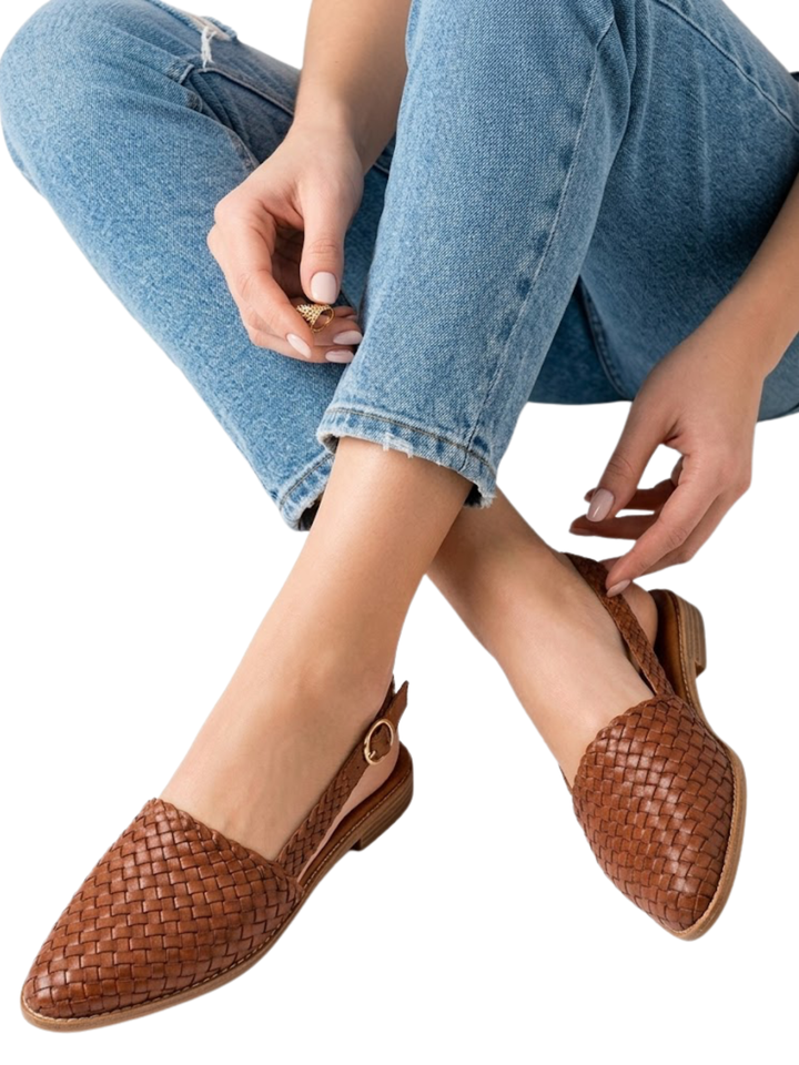 Women's Pointed Toe Interlaced Basket Pattern Upper Slingback Adjustable Buckle Ankle Strap Low Block Heel Flat Sandals