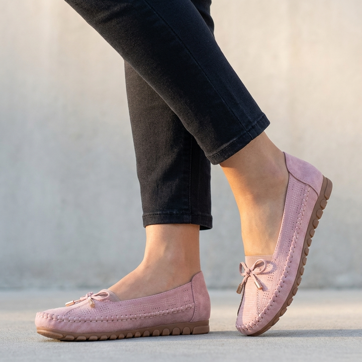 Women's Slip On Moccasin Stitch Round Toe Perforated Vamp Decorative Bow Detail Low Wedge Flat Comfort Loafer Shoes