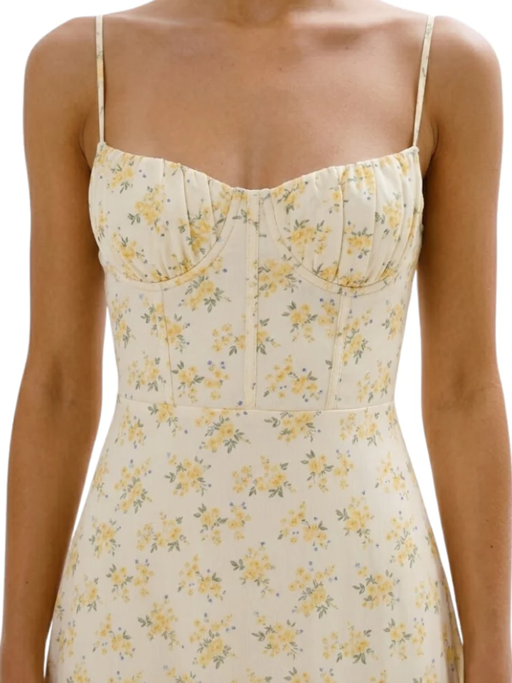 Women's Spaghetti Strap Gathered Sweetheart Bustier Neckline Fitted Bodice All Over Ditsy Floral Print Fluid A-Line Midi Dress