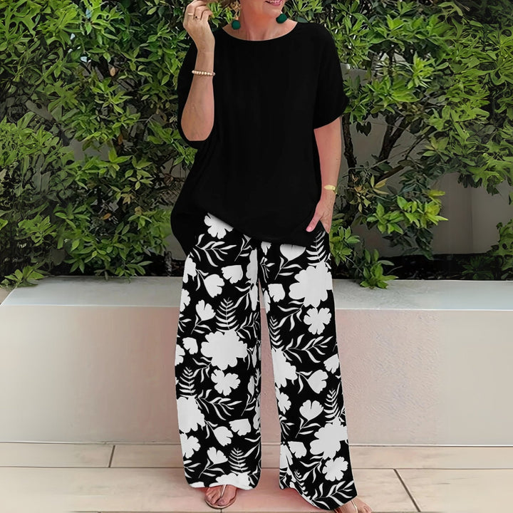 Women's Two-Piece Set with Relaxed Crew Neck Short Sleeve Top and Tropical Floral Print Wide-Leg Palazzo Pants