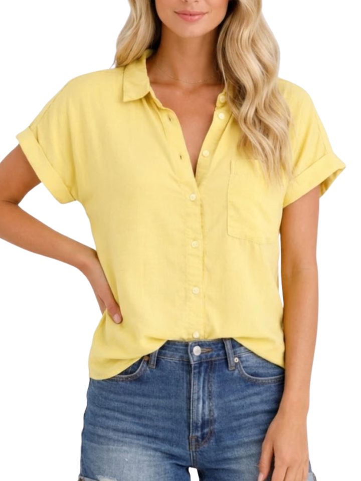 Women's Woven Short Sleeve Oversized Button Down Single Chest Pocket Curved Hem Shirt